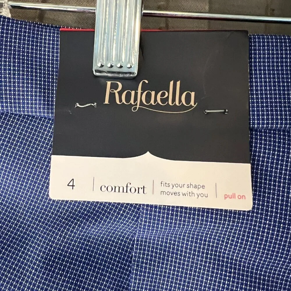 NWT Rafaella Blue Pull On Stretch Capri Pants, Size 4